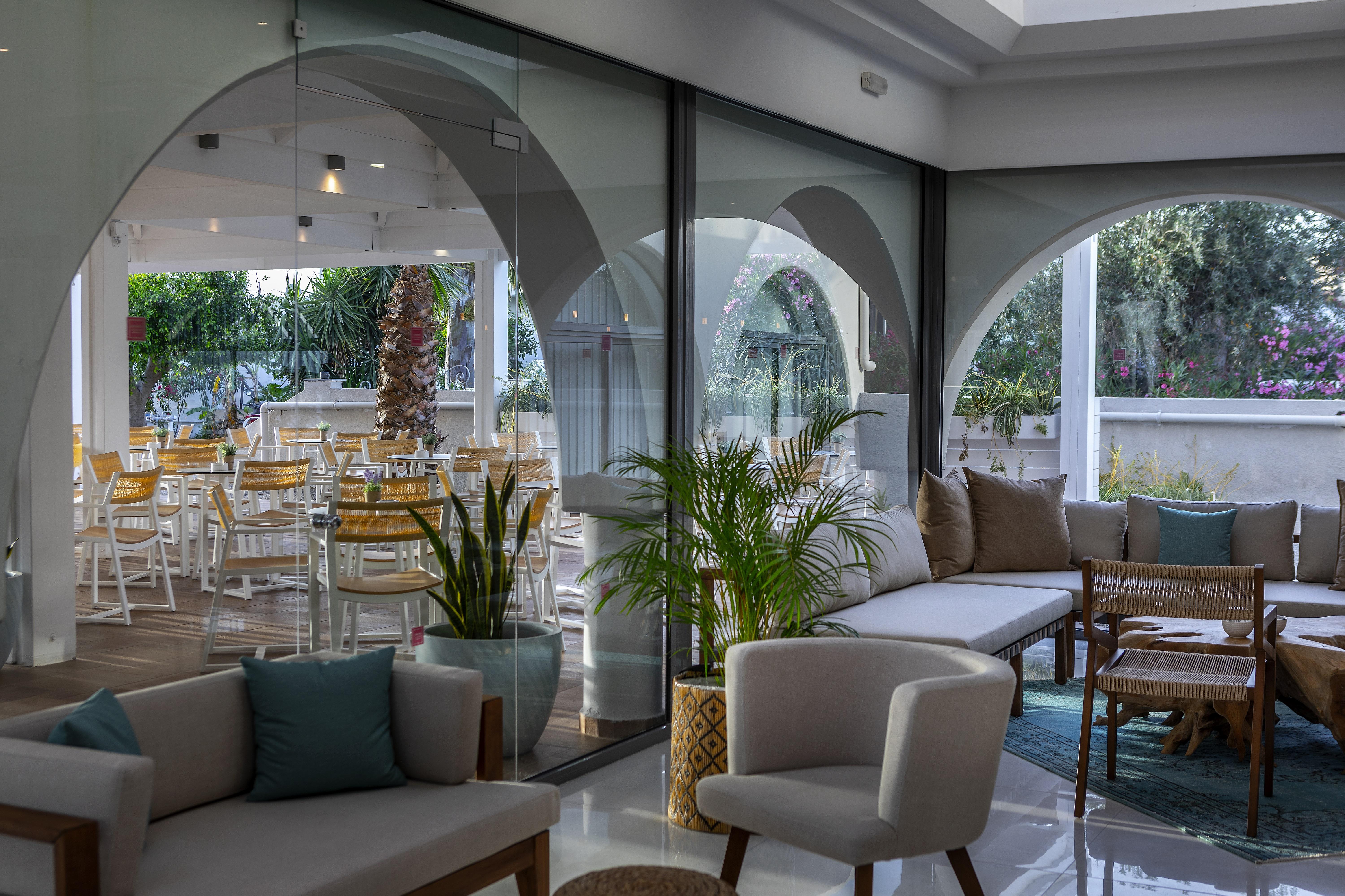 Leonardo Rhodes Hotell 5*