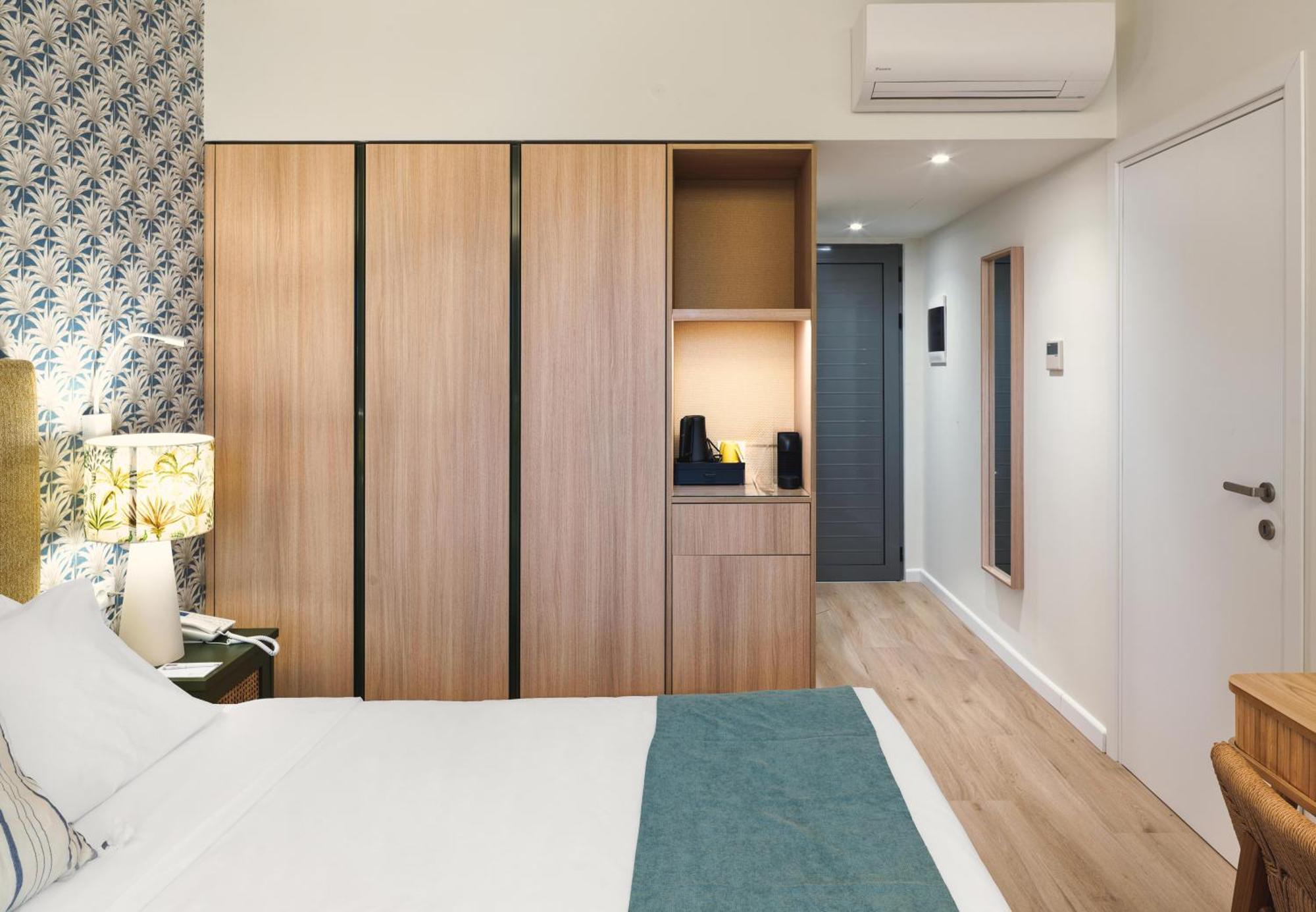 Leonardo Rhodes Hotell