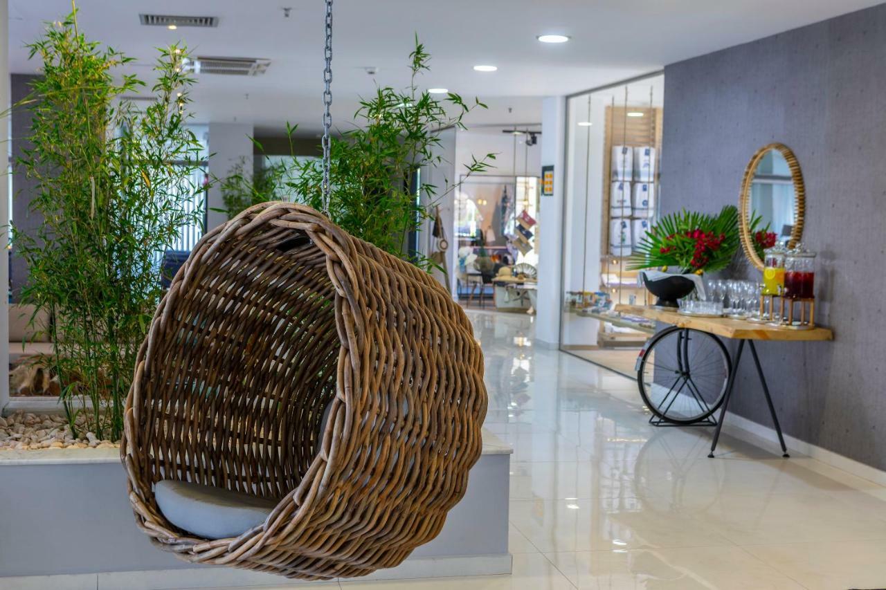 Leonardo Rhodes Hotell