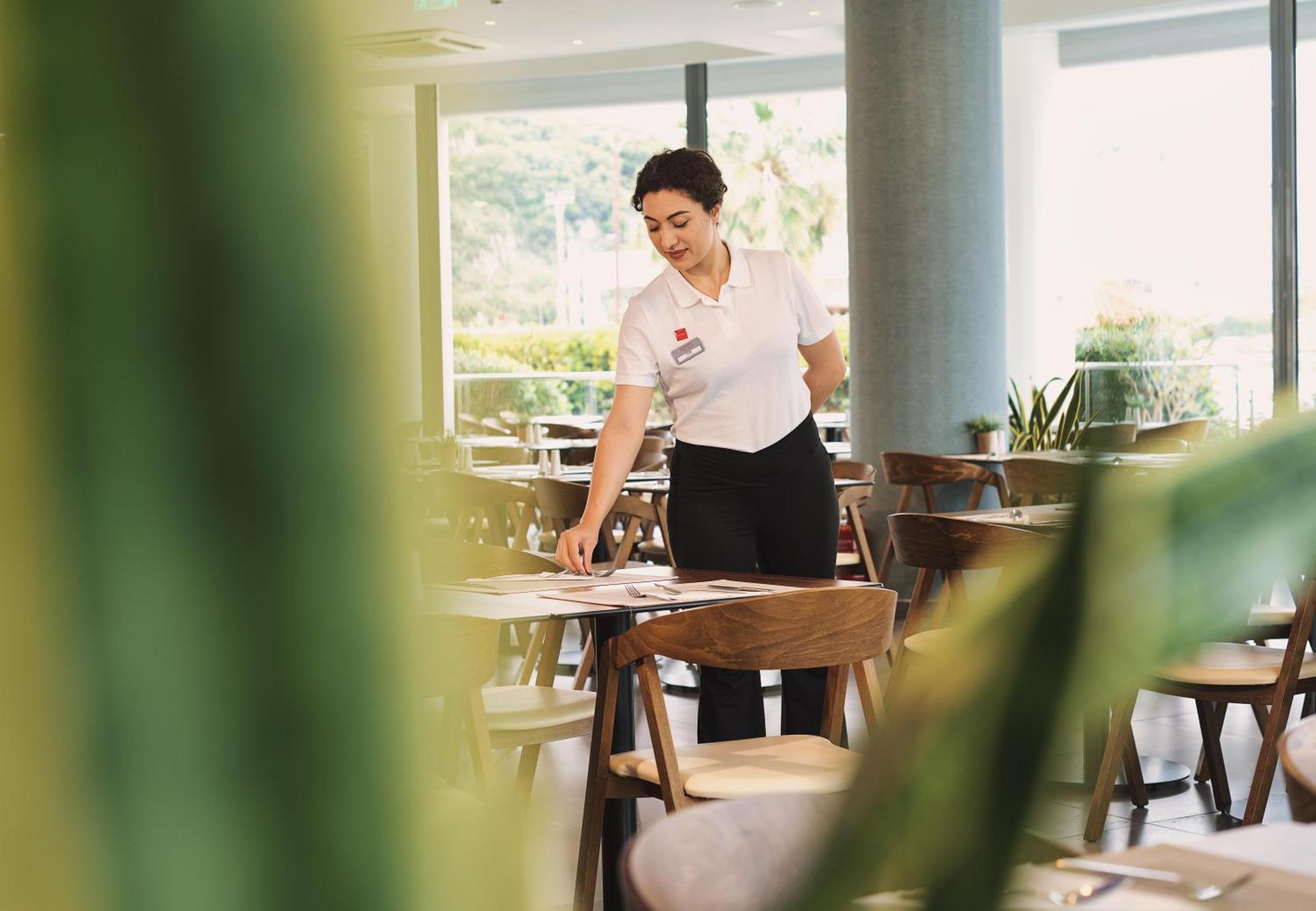 Leonardo Rhodes Hotell 5*